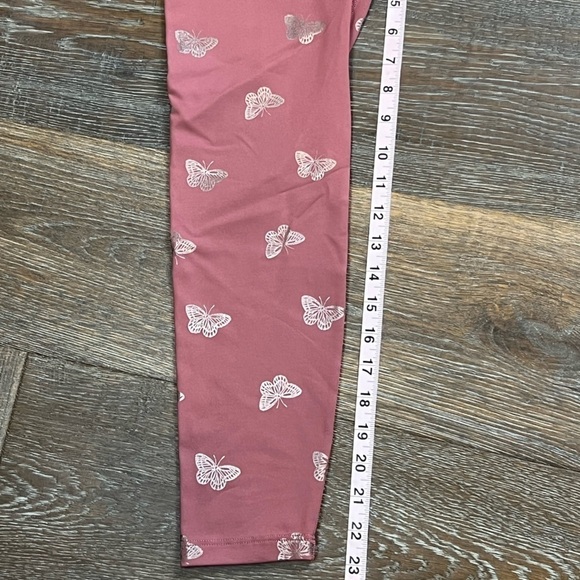 Beyond Yoga - ‘Mauve Butterflies’ High Waist leggings. SZ: M EUC Firm! - Picture 4 of 4